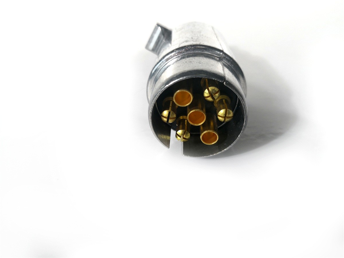 Silver European Trailer Plug Trailer Light Plug Connect With 7 Pole Socket