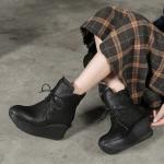S224 Warm velvet lining, thick-soled heightening, fashionable short boots,