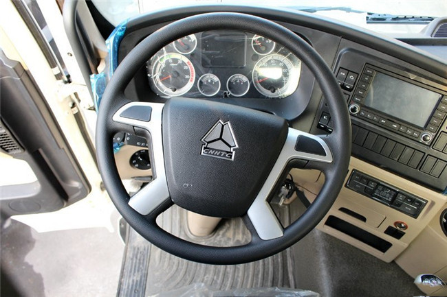 Diesel T5G 340hp 20 Ton Dump Truck / Euro 4 Howo Tipper Truck