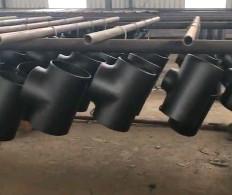 Wholesale Black Painting Dn15-Dn1200 Carbon Steel Tee Pure Seamless Weld Ends from china suppliers