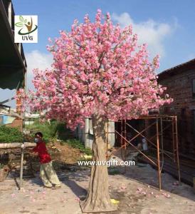Wholesale UVG CHR138 15ft pink faux cherry blossom tree in fiberglass trunk for party backdrop decoration from china suppliers