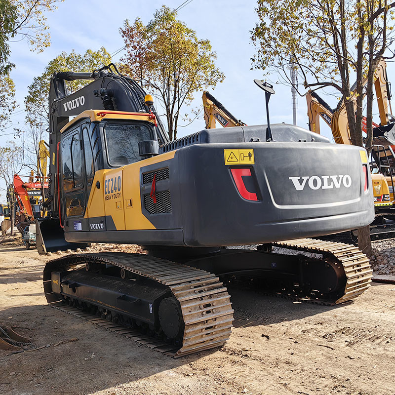 EC240 Volvo Excavators Second Hand Middle Size 1.2m3 Bucket Capacity Volvo D7D Engine
