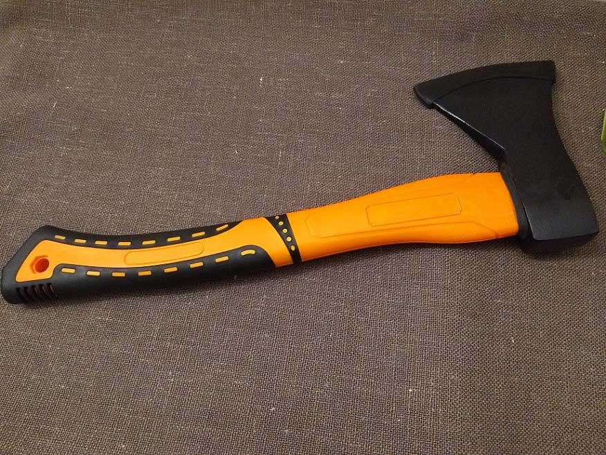 Carbon Steel Double Colors Plastic Handle Hand Working Axe (XL-0139) in Hand Tools