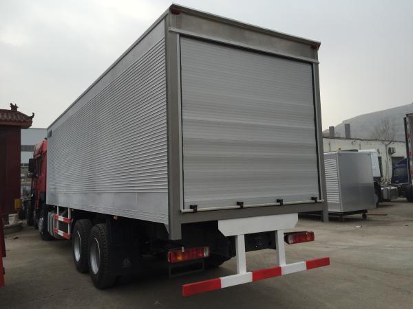HW70 cab heavy cargo truck in transportation 336HP with 6x4 driving wheel for