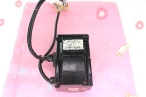 Wholesale Yaskawa SGMPH-01A2A-YR12 AC SERVO MOTOR 100W 3000RPM 200V 0.89A NEW from china suppliers