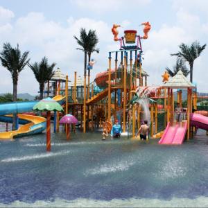 Wholesale Custom Fiberglass Water Park Equipments, Gaint Aqua Pool Playground for Water Park from china suppliers