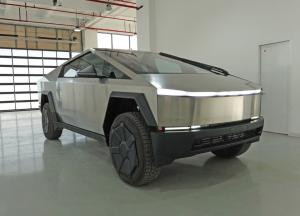 Wholesale Presell Motor Power Tesla Electric Vehicle Cybertruck Pickuptruck New Energy Long Range Car from china suppliers