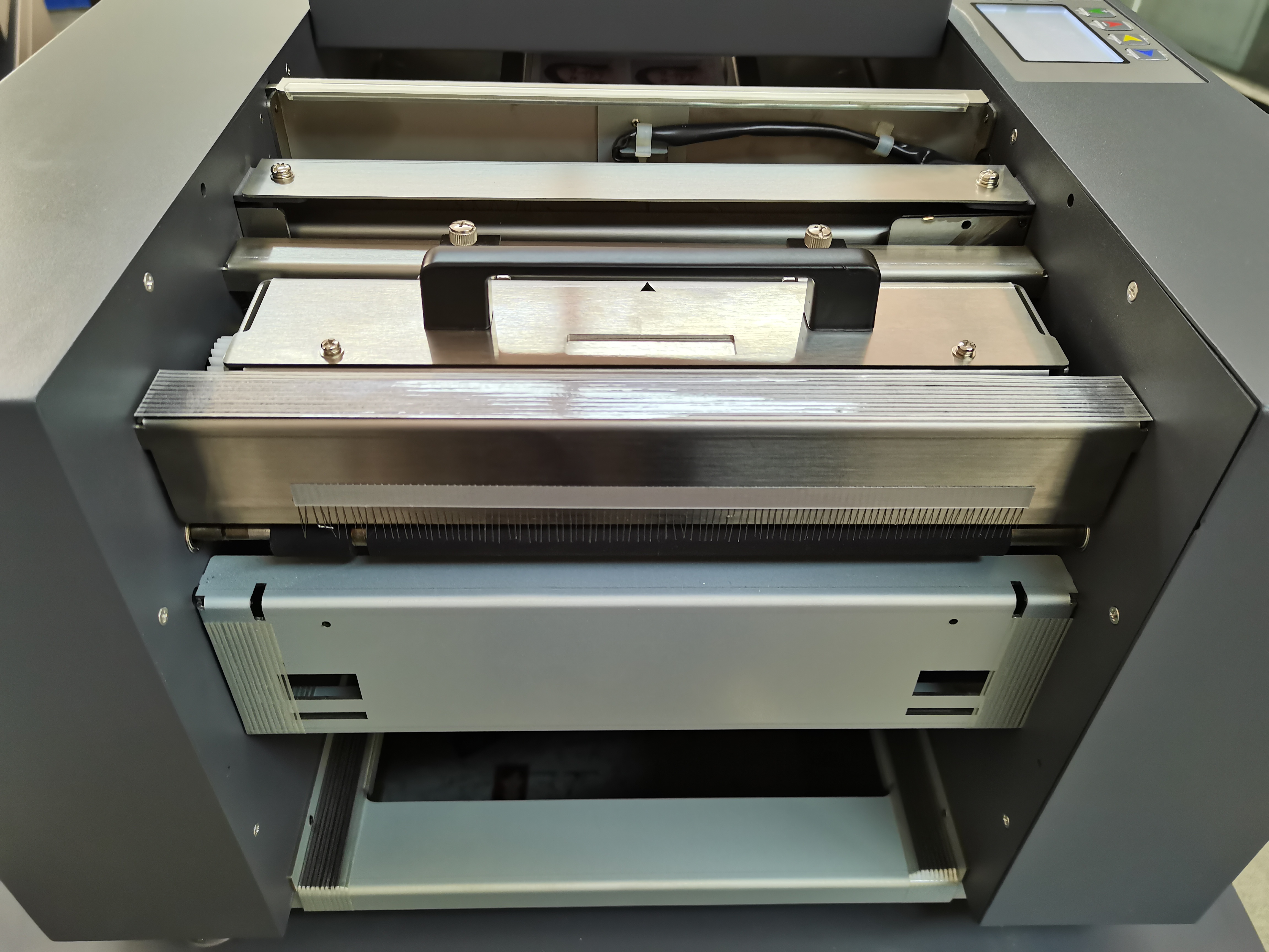 Electronic ID and Passport Photo Cutter with GIPENG PLC Buiness Cards Cutter 10s Cutting Speed PC-220