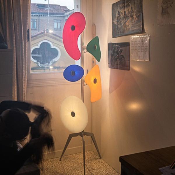Creative Nordic Modern Alien Art LED Floor Lamp Bedroom Hotel Model Room Floor