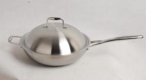 Wholesale High quality Stainless steel wok, SHONLI-F-01,thickness 2.5mm with cast iron handle from china suppliers