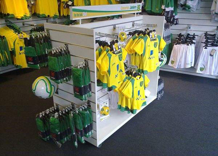 Recyclable Metal Slatwall Panels , White Slatwall Panels Modern Style For Supermarket