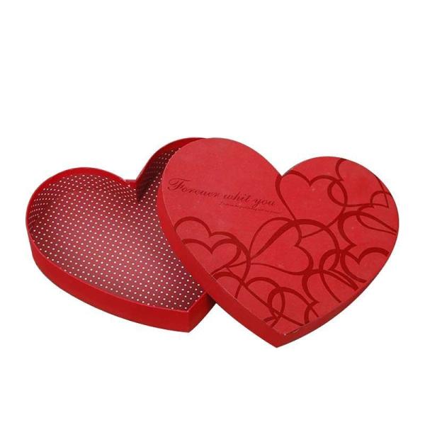 Red Customized Gift Box Heart Shaped Paper Chocolate Packaging Box With Logo
