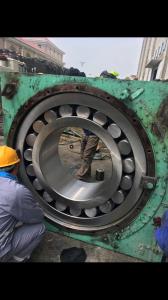 Wholesale Spherical roller bearing 23080 MW33C3 for Cement Ball Milling from china suppliers
