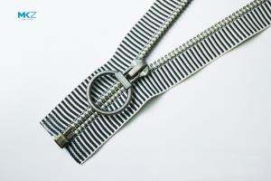 Wholesale Black And White Stripe #5 #4 Metal Zippers For Jeans from china suppliers
