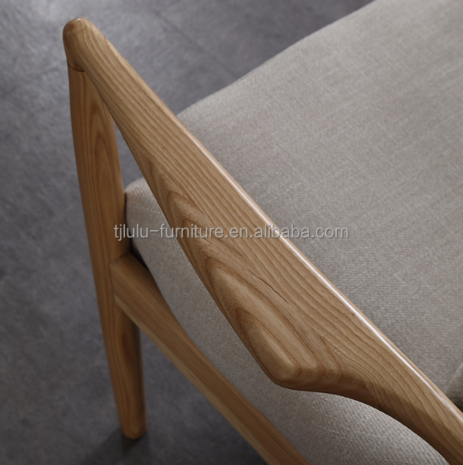 Create a Cozy and Stylish Living Space with this Modern Nordic Style Leather Recliner Armchair