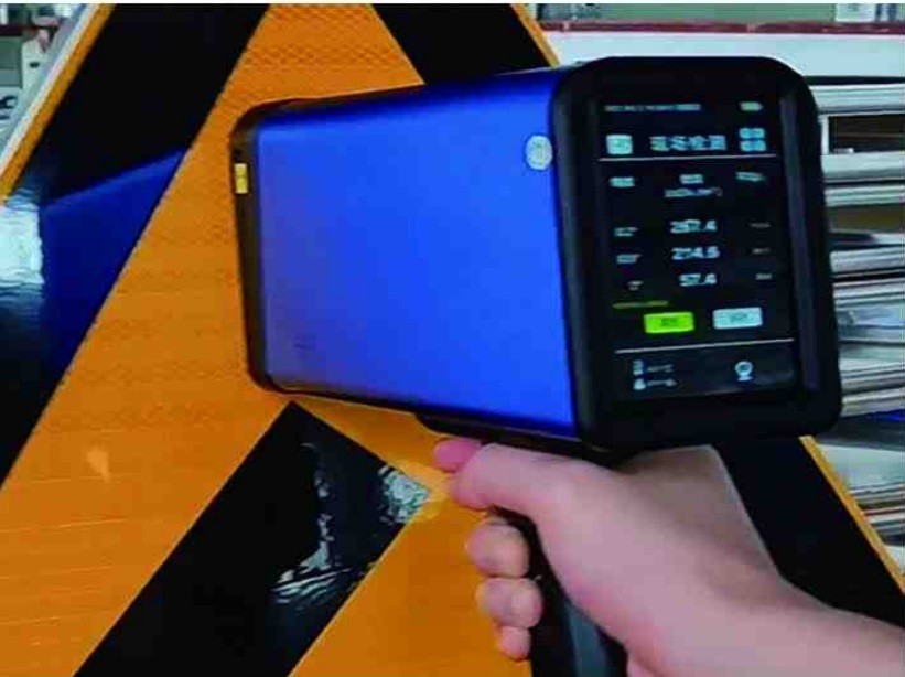 Precision Multi Angle Traffic Sign Retroreflectometer / Handheld Retroreflectometer