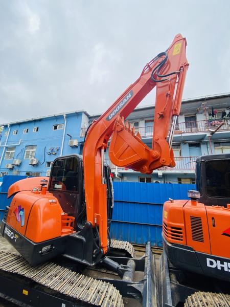 6 Ton Original Used Doosan DH60-7 Crawler Excavator Second Hand With 0.09-0.2 m3