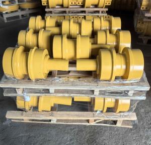 Wholesale Forging or Casting TD40 Carrier Roller for Dresser Dozer Undercarriage Parts 729354C91 from china suppliers