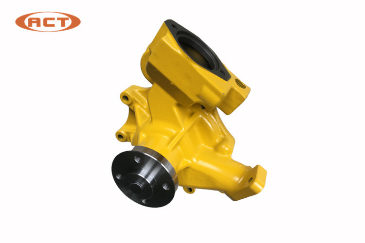 4D95 4D95S Excavator Engine Water Pump 6204-61-1302 6204611302