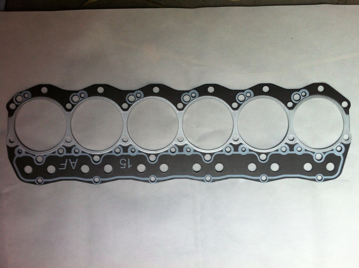 Diesel Engine Spare Part 6DS7 6D15 S4KT 4BD1 Cylinder Head Gasket ME029048