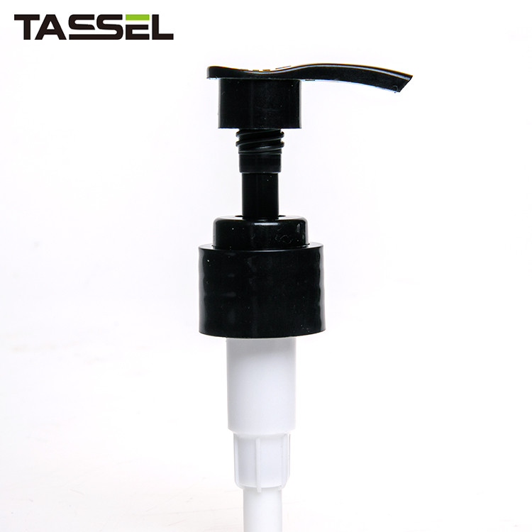 20/410 Black Ribbed Lotion Pump Top Lid 20mm 24mm 28mm