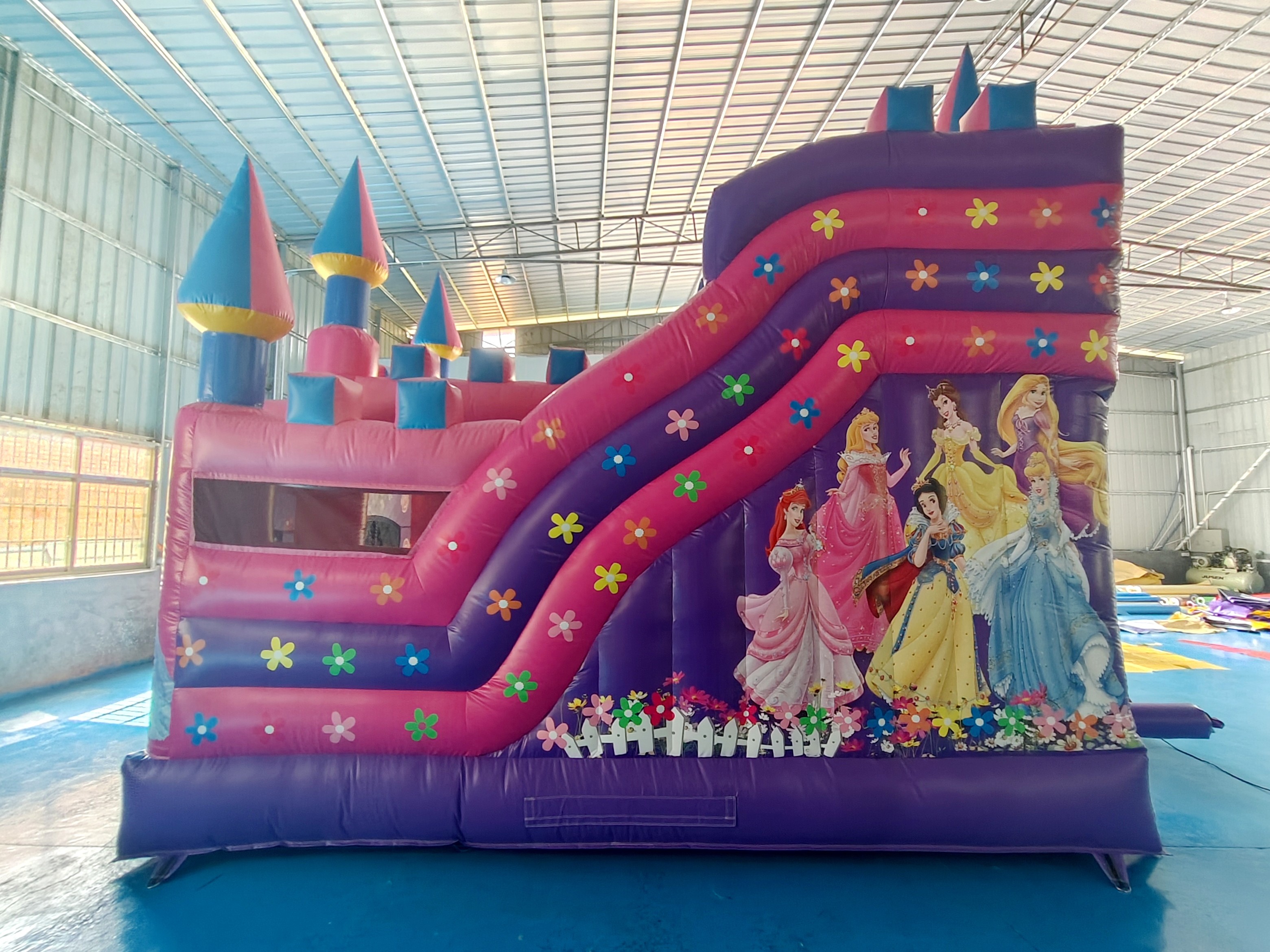 Commercial New Design Inflatable Castle Disney Princess Cartoon Inflatable Bouncy House With Slide Funny Jumping House