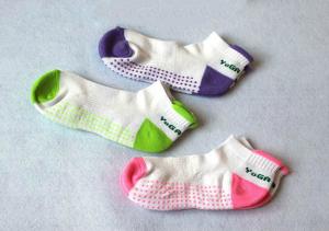 China Granule Massage Anti-skid cotton Yoga Socks for Women on sale