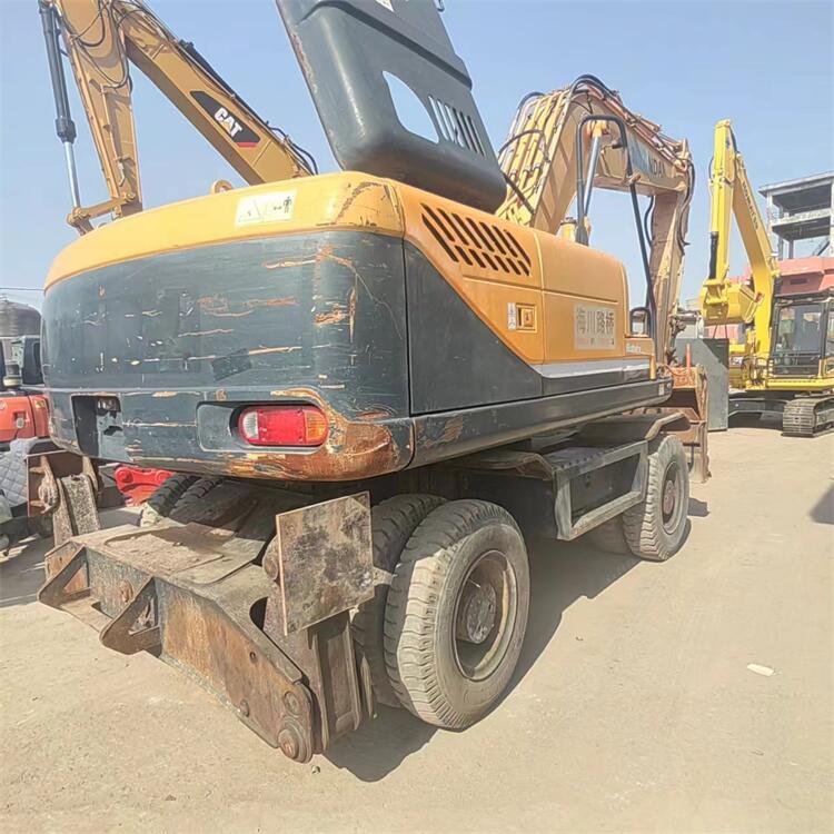 Highway Construction 21t Second Hand Hyundai 210W Wheel Excavator with Cummins Engine