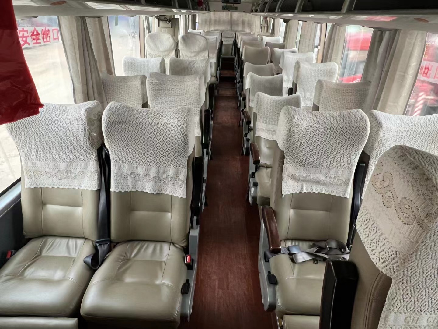 Used Transit Bus Luxury Bus 47seats Yutong Zk6126 Airbag Suspension Double Doors