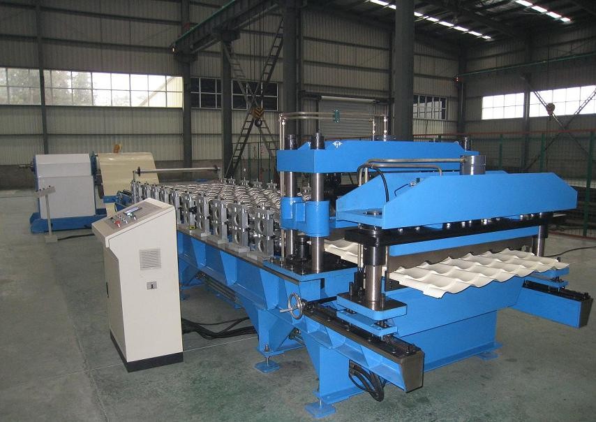 House Use Hydraulic System Colors Metal Roof Tile Forming Equipment