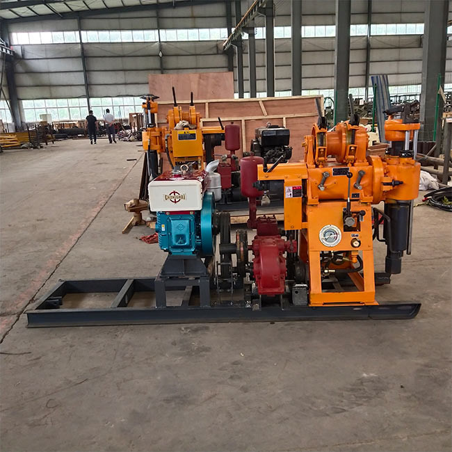 Diesel Engine 22HP Waterwell Drilling Rig Hydraulic Core Drilling Machine HZ-200Y