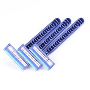3 blade disposable shaving razor