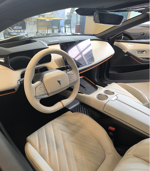 515-705km Cruising Range 100% Electric Energy Vehicle Chang'an Shenlan SL03 Sports Car