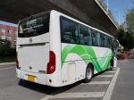 XML6857 33-Seat White Single-Door Diesel Engine And Air-Conditioned Second-Hand