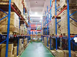 ESD Cleanroom Chair Adjustable Swivel PU Leather