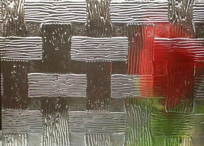 3mm-15mm Polished Edge Customized Patterned Glass for Office and Windows