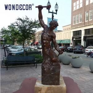 Wholesale Custom Outdoor Garden Large Life Size Metal Bronze Human Sculptures Self Made Man Statue from china suppliers