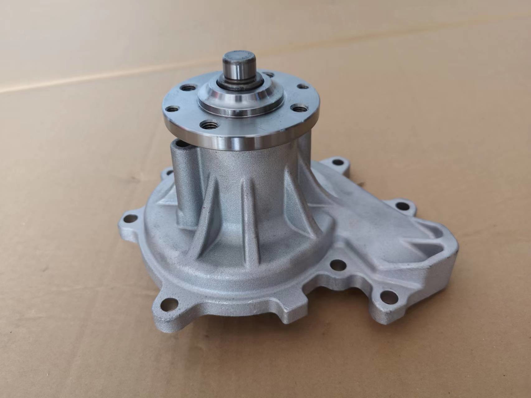 4HL1 Water Pump Tall 130mm Engine Parts Radiator Corrosion Resistor