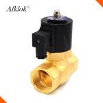 2L-15 Automatic Steam Control Valve Medium Temp Durable For Liquid Oil Gas