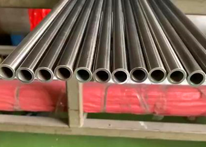 TP304L Bright Annealed Seamless Stainless Steel Pipe