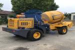 1.6cbm Self Loading Concrete Mixer Truck Ready Mix Air Pressure Water Supply