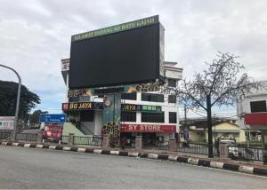 China P10mm Advertisement LED Display , 32x16 Advertising LED Sign on sale