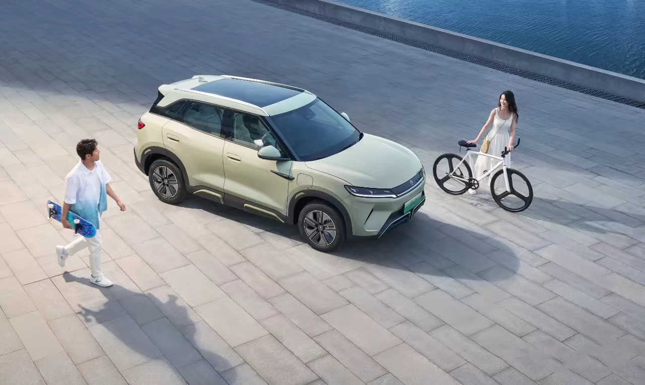 2024 BYD Yuan up Electric Speed 5-Seat Subcompact Crossover 301KM Fwd with Energy Vehicle Small SUV Fast Charging 0.5h