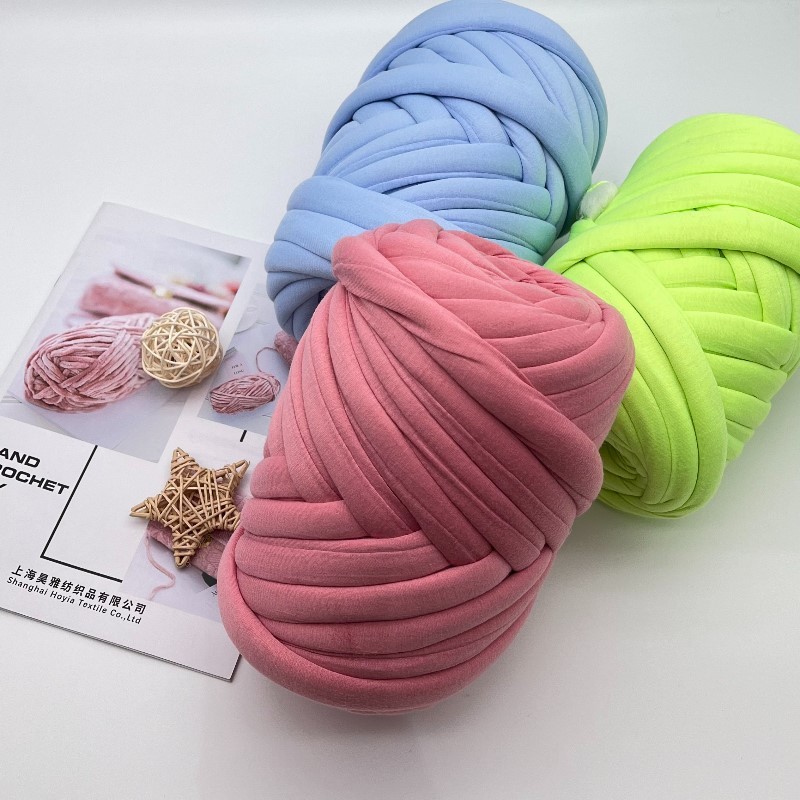 1/0.03NM Bulky Hand Arm Knit Yarn Soft Texture For Pet House, Craft DIY Blanket