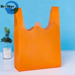 China Factory Direct Sale Free Sample Hot Selling Ecofriendly TNT PP Spunbond Nonwoven Fabric Handle Bag Non Woven Shopping on sale