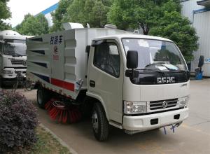 China Dongfeng Street Vacuum Truck , Garbage Street Sweeper Truck With 4 Brushes on sale