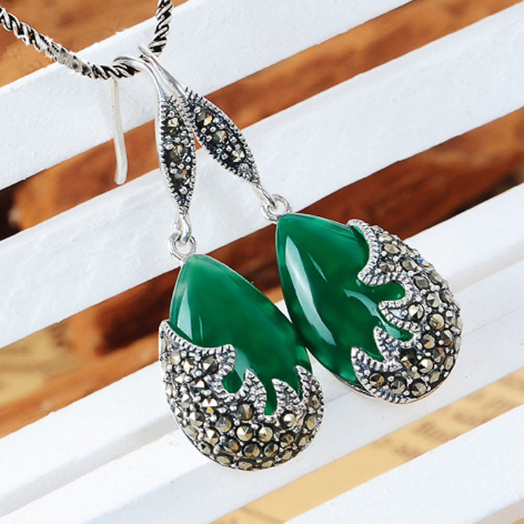 Vintage Sterling Silver Green Agate with Marcasite Dangle Drop Earrings (E12033GREEN)