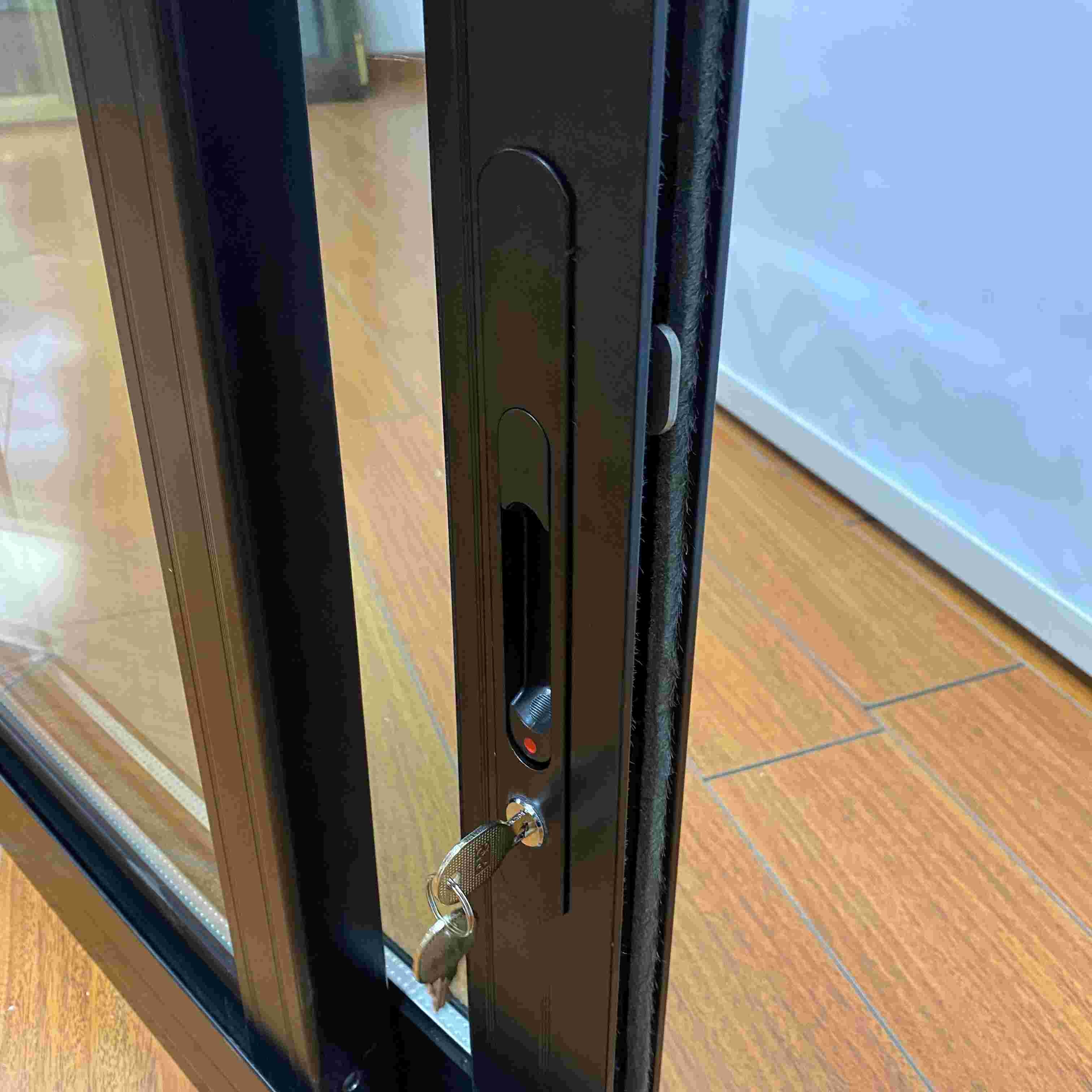 Windproof Aluminum Sliding Windows With Powder Coated Frame Insect Screen