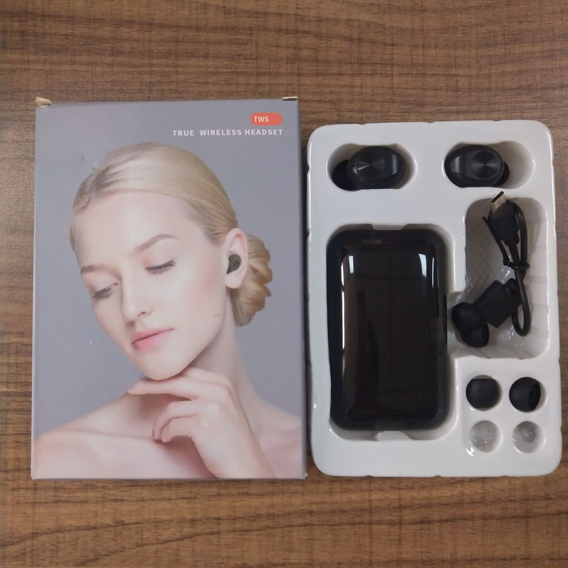 27*17mm Bluetooth Sports Earphones 50H Call Time IPX7 Waterproof Earbuds