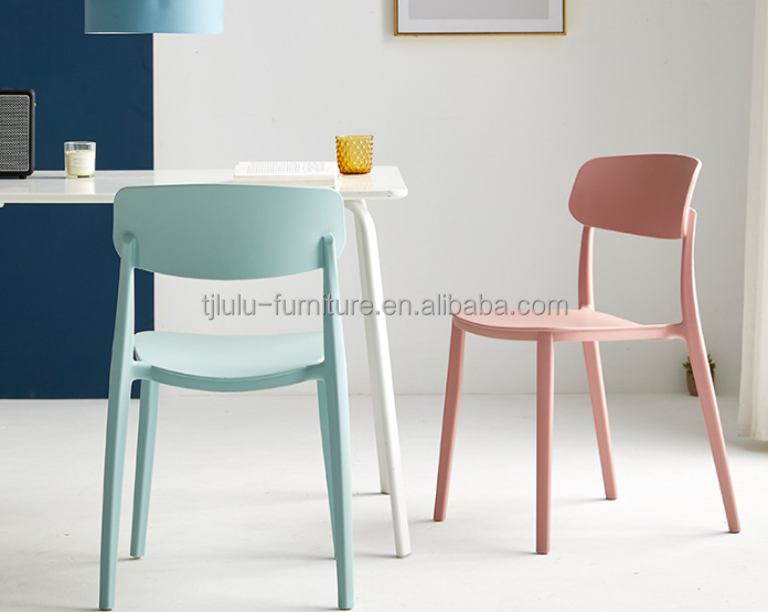 Stackable Red Plastic Chair for Modern Nordic Design in Hotel Restaurant Banquet or Home Dining Area